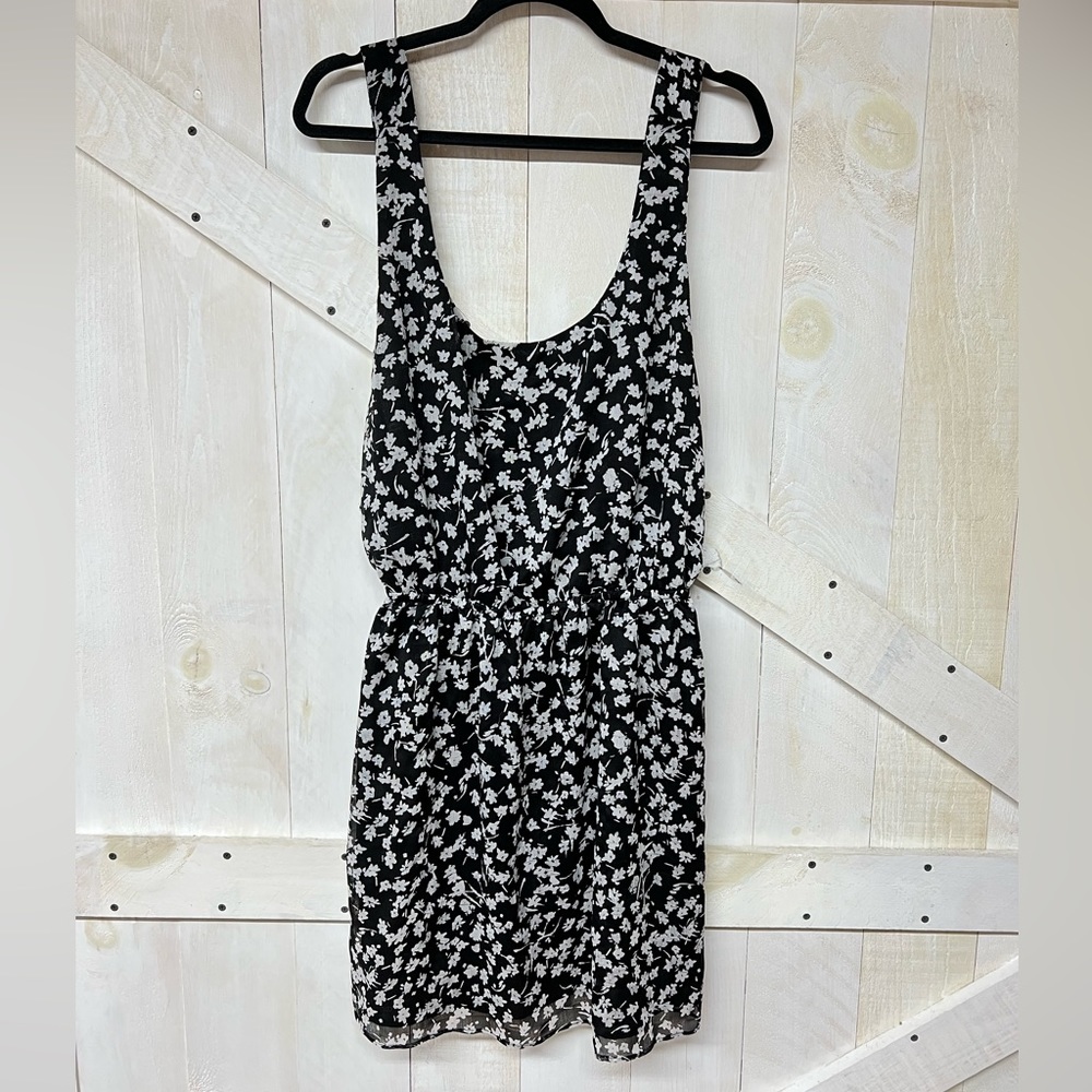 Black and White Floral Print BCBG Backless Dress